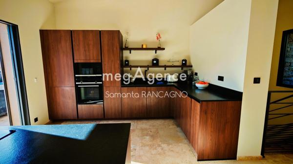 Maison à TARADEAU, 83460 - 6 pièces 150m²