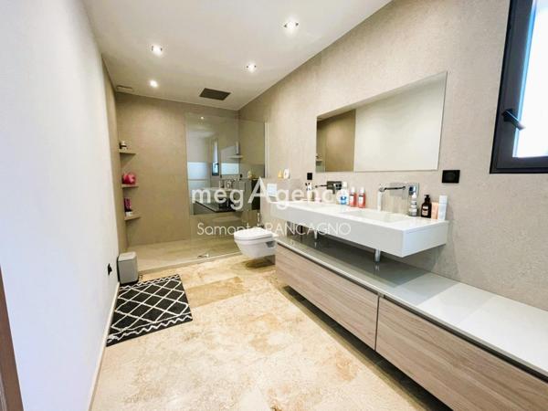 Maison à TARADEAU, 83460 - 6 pièces 150m²