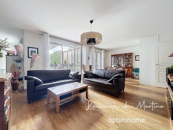 Appartement à vendre 4 pièces LA GARENNE COLOMBES (92), avec balcon, cave et parking