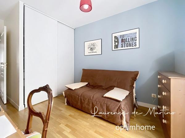 Appartement à vendre 4 pièces LA GARENNE COLOMBES (92), avec balcon, cave et parking