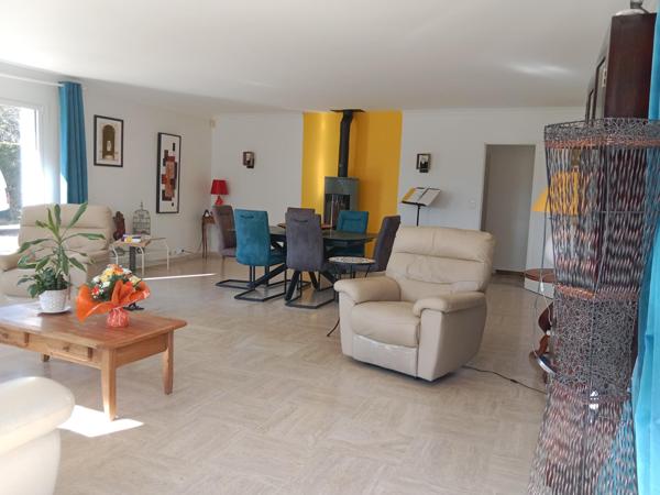 Grande villa familiale avec piscine – Volume rare et potentiel locatif - La Turballe (Coispéan)