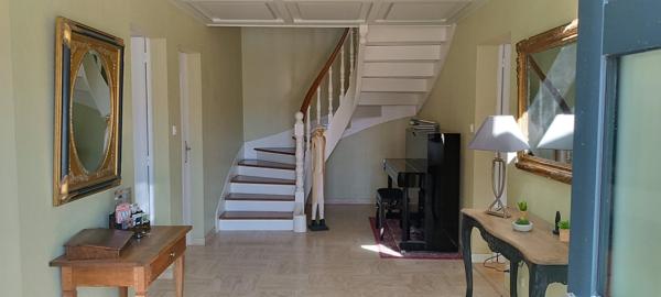 Grande villa familiale avec piscine – Volume rare et potentiel locatif - La Turballe (Coispéan)