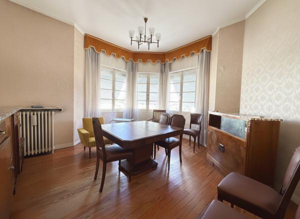 RARE : L'ELEGANCE A REINVENTER AU COEUR DE LA COTE PAVEE