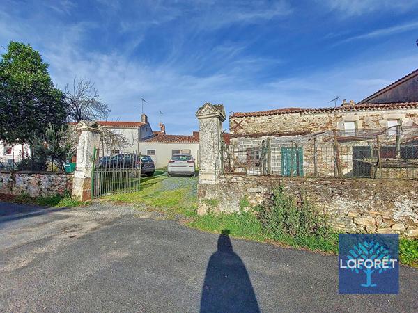 Achat maison Chantonnay - 2 pièce(s) - 64 m² - 69 000 €