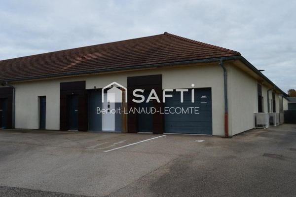 Local commercial laboratoire alimentaire et traiteur