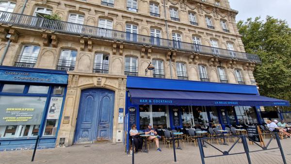 BORDEAUX-QUINCONCES A vendre plateau à rénover