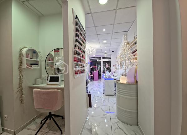 Local d'activités de 90 m²