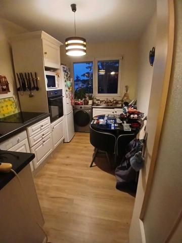Vente                                                      Appartement
                        
                     2 pièces                      46 m2                     à Saint-Sébastien-sur-Loire