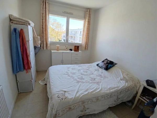Vente                                                      Appartement
                        
                     2 pièces                      46 m2                     à Saint-Sébastien-sur-Loire