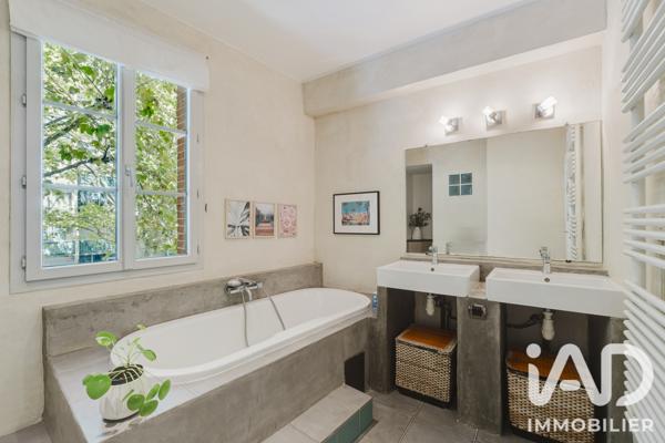 Maison à vendre 10 pièces 198,63 m² Toulouse