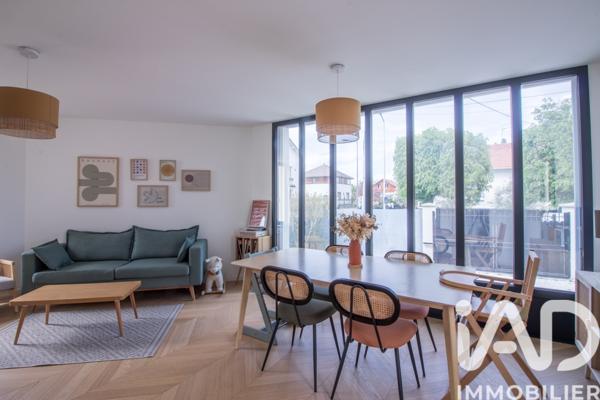 Maison à vendre 7 pièces 156 m² Houilles