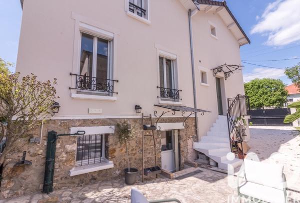 Maison à vendre 7 pièces 156 m² Houilles