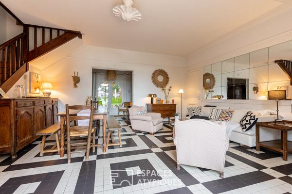 Élégance des années 30 : Demeure d’exception avec vue mer et accès plage