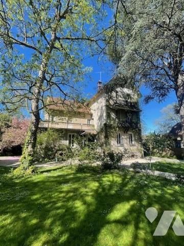 Maison de Maître à Bourron-Marlotte