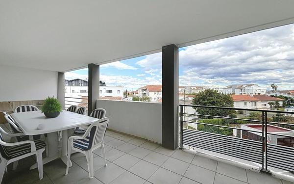 Appartement à vendre    3 pièces • 60,70 m2 Anglet