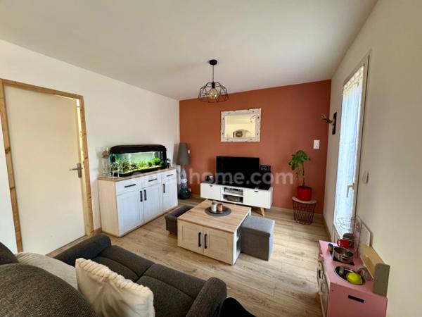 Maison de plain-pied à vendre à SAINT SULPICE LES FEUILLES (87)