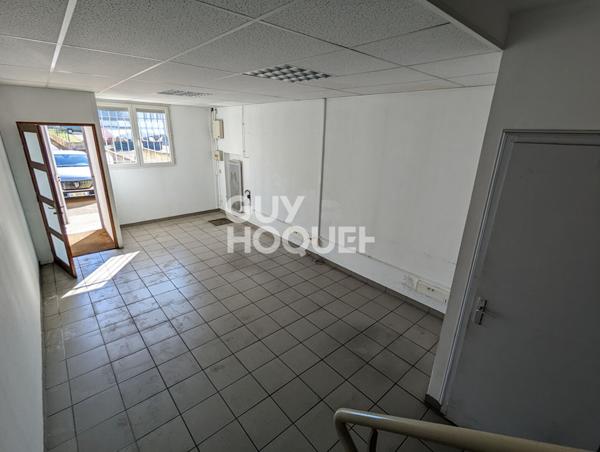 À louer - locaux de 500 m² à Décines-Charpieu