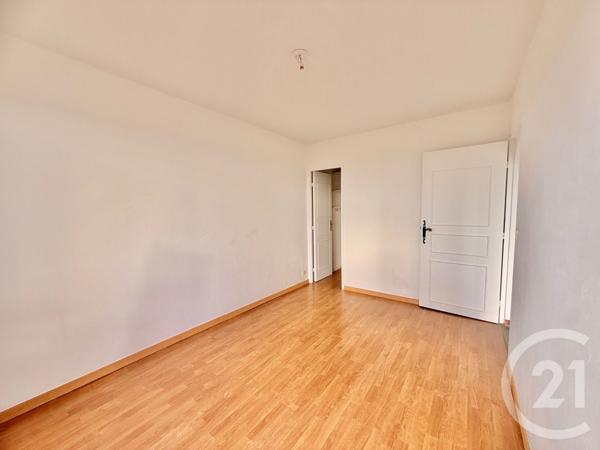 Appartement F4 à vendre  4 pièces - 80,59 m2 TREMBLAY EN FRANCE - 93