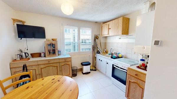 Appartement Montreuil 2-3 pièce(s) 44,84 m2