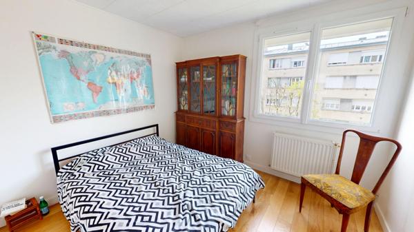 Appartement Montreuil 2-3 pièce(s) 44,84 m2