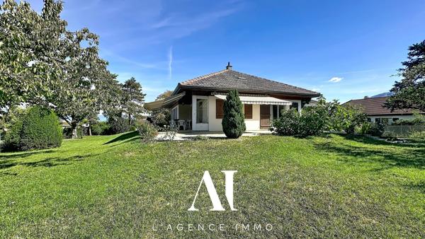 Maison traditionnelle T6 - 178 m²/361 m² - 5 Chambres - Terrasses - Vue Bassin Jurassien et Salève - Terrain 1252 m² - NEYDENS 74160