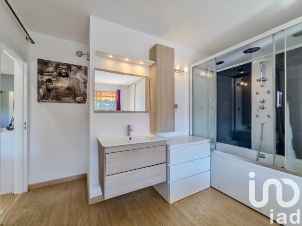 Appartement à vendre 3 pièces 54 m² Peymeinade