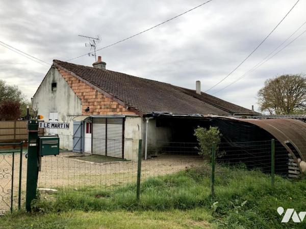 Secteur LOUAILLES : Fermette comprenant 2 logements
