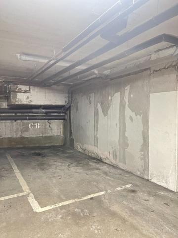 Parking à Nantes (ref : 1857B)