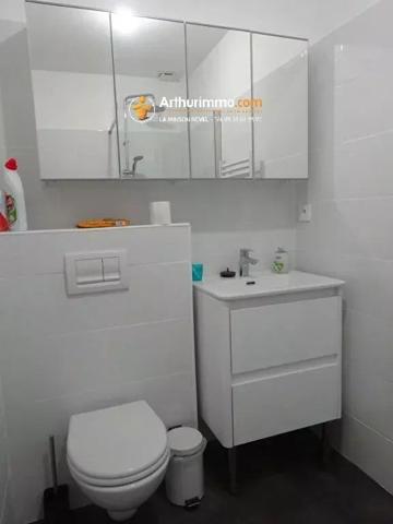 Location                                                      Appartement
                        
                     1 pièces                      19 m2                     à Revel