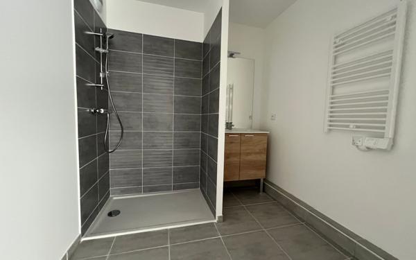 Appartement à vendre    2 pièces • 49,26 m2 Avignon