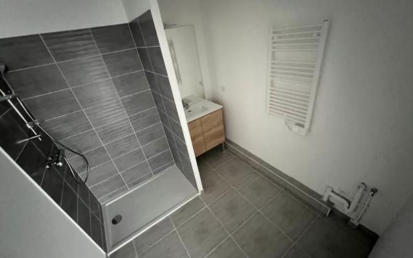 Appartement à vendre    2 pièces • 49,26 m2 Avignon