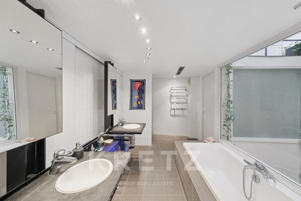 Paris Vᵉ – Jardin des Plantes – Duplex d’exception avec terrasses, esprit maison au calme absolu