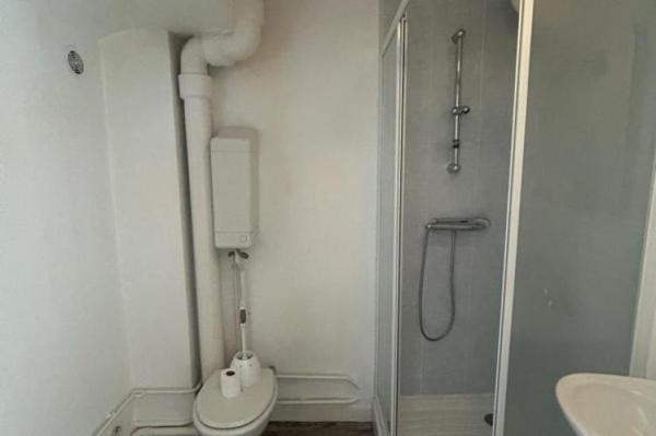 Location - Appartement 1 pièces 25 m 2 LE MANS (72000)
