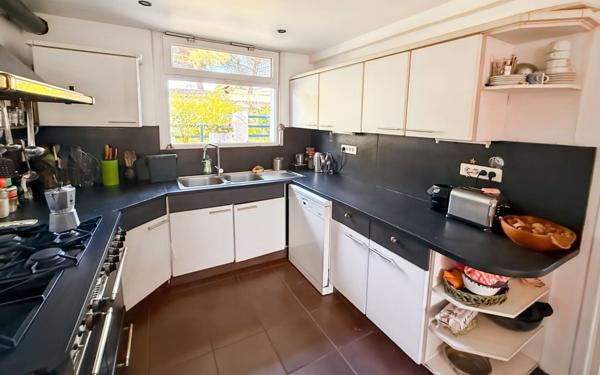 Maison à vendre    6 pièces •  Dompierre-sur-Mer