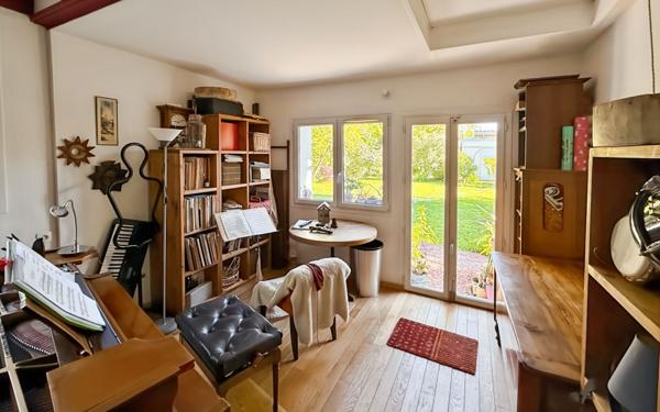 Maison à vendre    6 pièces •  Dompierre-sur-Mer