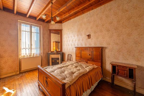 Maison à vendre |  Salles |  6 pièces | 160 m²