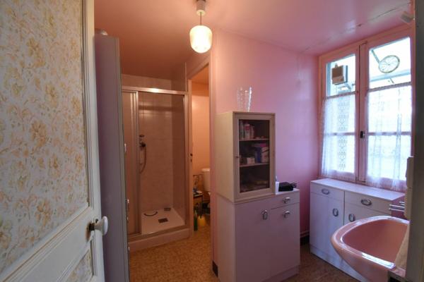 Maison à vendre    2 pièces • 66 m2 Dampierre-sous-Bouhy