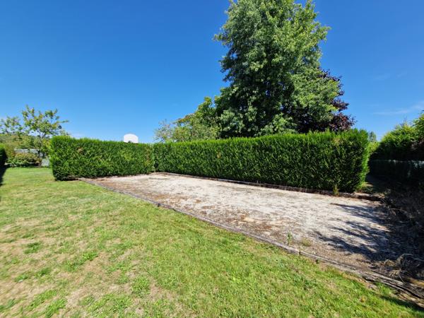 4ch Montfort le Gesnois 2x garage 2000m2 terrain