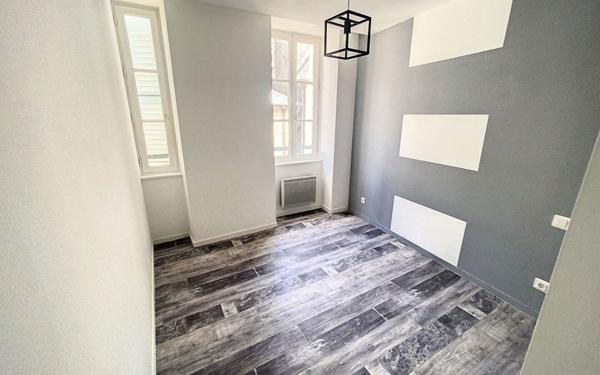 Appartement à louer    2 pièces •  Pau