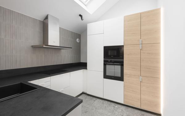 Appartement à louer    5 pièces • 123,55 m2 Rezé