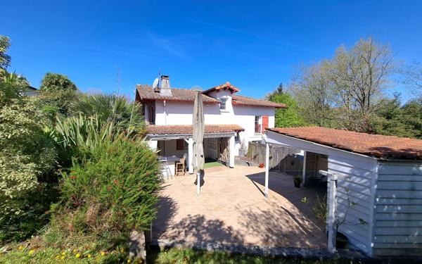 Maison à vendre    6 pièces • 131,05 m2 Mouguerre