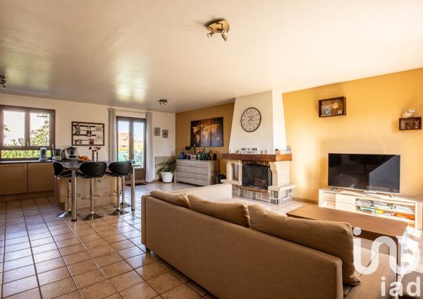 Maison 5 pièces de 113 m² à Saint-Jean-de-la-Ruelle (45140)