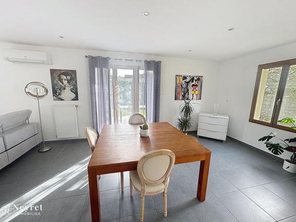 Sury le comtal Maison de 2015 de 83,36m2 avec piscine et terrain de 535m2