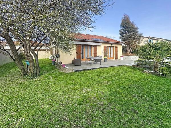 Sury le comtal Maison de 2015 de 83,36m2 avec piscine et terrain de 535m2
