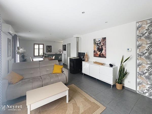 Sury le comtal Maison de 2015 de 83,36m2 avec piscine et terrain de 535m2