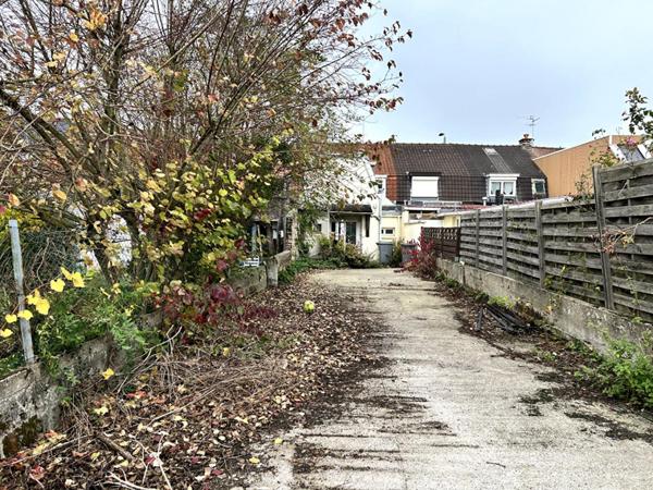 A VENDRE : Maison à WASQUEHAL • Noir Bonnet • 209 000 € FAI • Réf. 1721