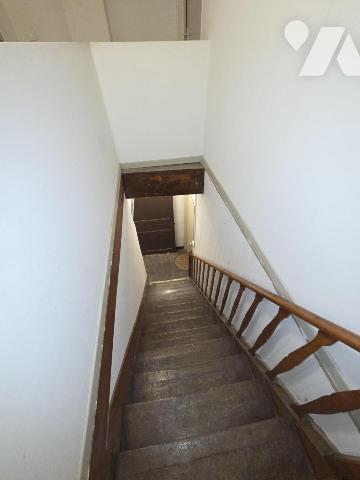 Ensemble immobilier en copropriété consistant en un bâtiment unique.