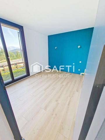 APPARTEMENT T3 (voir T4 possible) + PARKING COUVERT + JARDIN