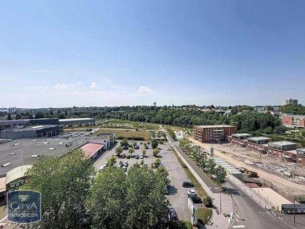 Appartement à louer 2 pièces 57.6m² Maubeuge (59600)