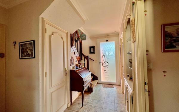 Maison à vendre    8 pièces •  Guilers